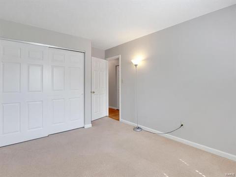 818 Clintwoode Ct, Ballwin, MO 63021 photo 22