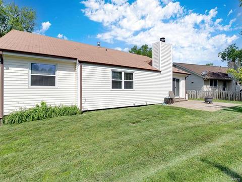 818 Clintwoode Ct, Ballwin, MO 63021 photo 41