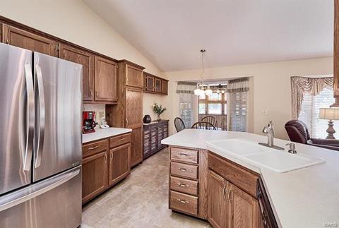 2142 Farnsworth Dr, O'fallon, MO 63368 photo 19
