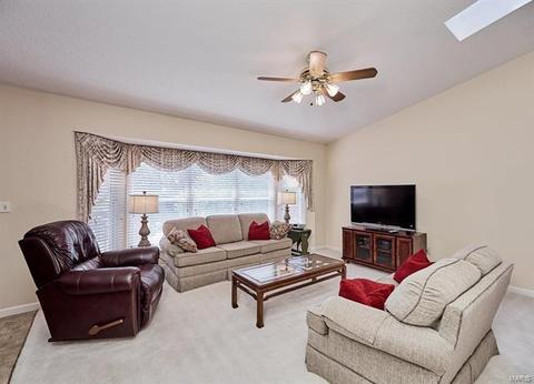 2142 Farnsworth Dr, O'fallon, MO 63368 photo 13