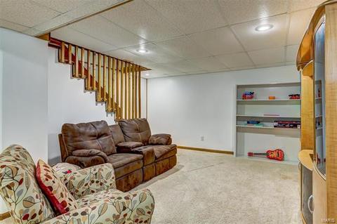 825 Ginger Wood Ct, Ballwin, MO 63021 photo 24