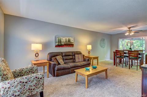 825 Ginger Wood Ct, Ballwin, MO 63021 photo 9