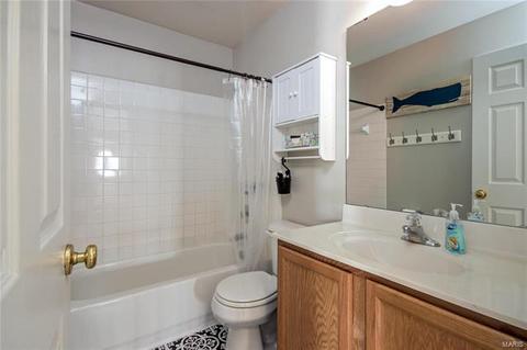 26 Keystone Ct, O'fallon, MO 63368 photo 29