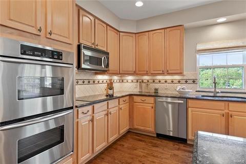 1539 Dietrich Glen Dr, Ballwin, MO 63021 photo 14