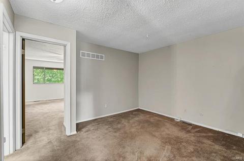 1377 Hampton Rd, Saint Charles, MO 63303 photo 16