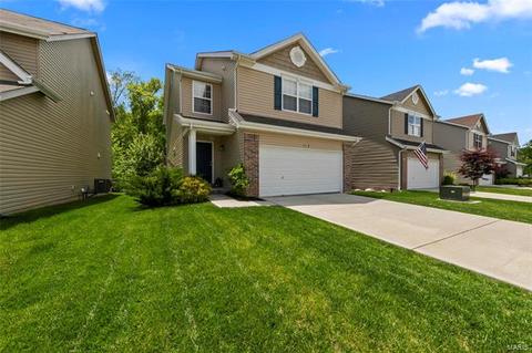 519 Parkgate Dr, Lake Saint Louis, MO 63367 photo 4