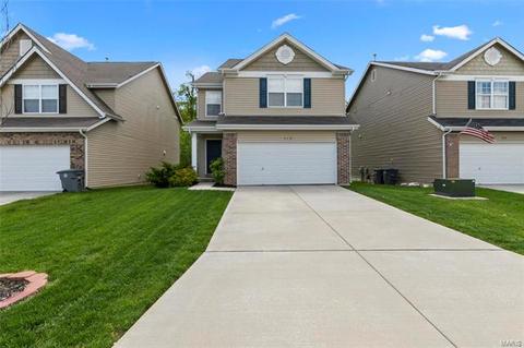 519 Parkgate Dr, Lake Saint Louis, MO 63367 photo 1