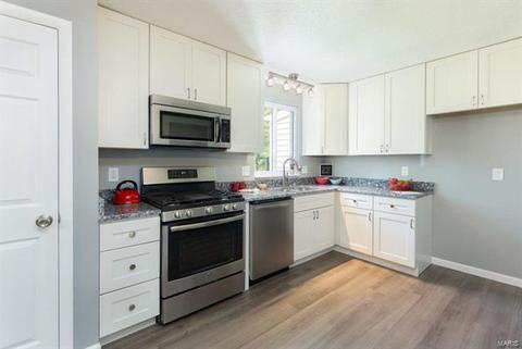 755 Windingpath Ln, Manchester, MO 63021 photo 6