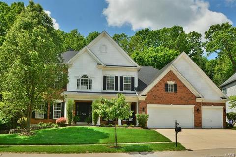 873 Castle Pines Dr, Ballwin, MO 63021 photo 1