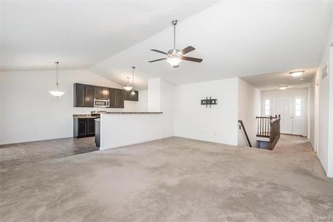 560 Springhurst, O'fallon, MO 63368 photo 6