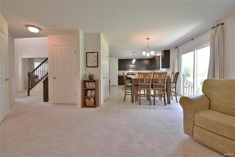 5227 Footpath Ct, Eureka, MO 63025 photo 9