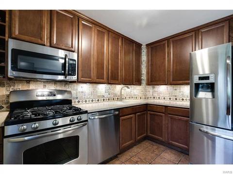 1035 Tulip Ln, Ellisville, MO 63021 photo 10