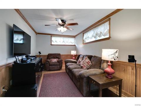 1035 Tulip Ln, Ellisville, MO 63021 photo 13