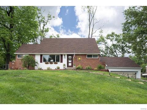 1035 Tulip Ln, Ellisville, MO 63021 photo 1