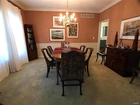 891 Burgundy, Manchester, MO 63011 photo 6