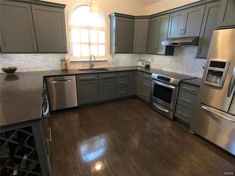 891 Burgundy, Manchester, MO 63011 photo 3