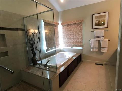 891 Burgundy, Manchester, MO 63011 photo 14