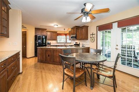 792 Whispering Meadows Dr, Manchester, MO 63021 photo 14