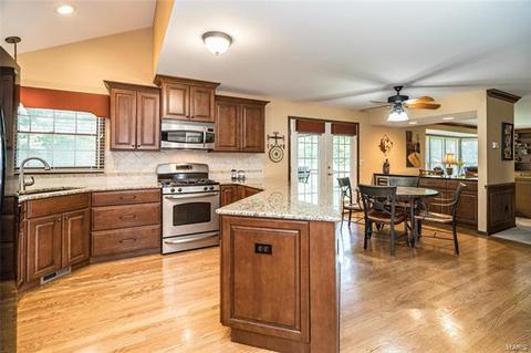792 Whispering Meadows Dr, Manchester, MO 63021 photo 19