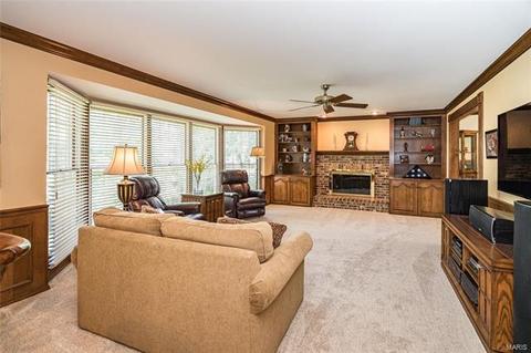 792 Whispering Meadows Dr, Manchester, MO 63021 photo 9