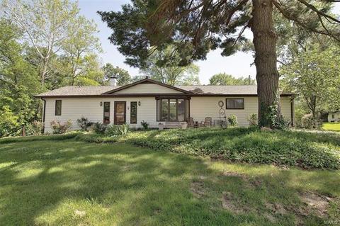 640 Highland, Ballwin, MO 63011 photo 1