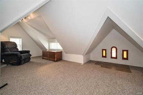5609 Gresham Ave, Saint Louis, MO 63109 photo 31