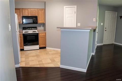 1621 Forest Spgs #A, Ballwin, MO 63021 photo 8