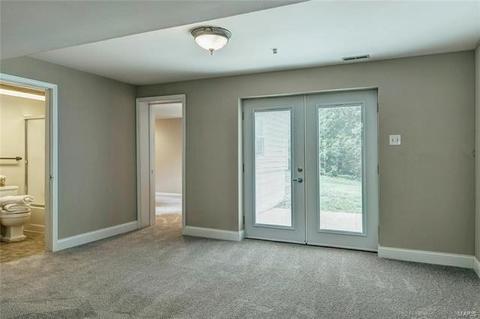 526 Spring Meadows Dr, Manchester, MO 63011 photo 17