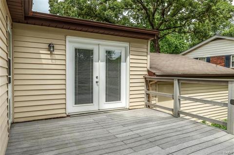 526 Spring Meadows Dr, Manchester, MO 63011 photo 24