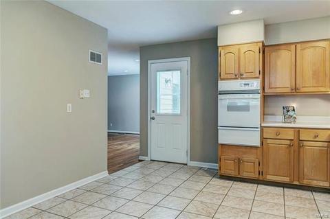 526 Spring Meadows Dr, Manchester, MO 63011 photo 26