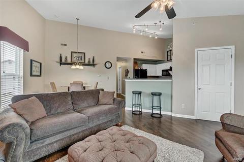 622 Homerun Dr, O'fallon, MO 63366 photo 4