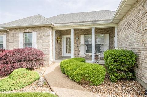 108 Rathfarnum Dr, Weldon Spring, MO 63304 photo 2