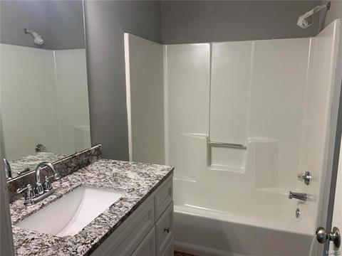 806 Pepper Ln, O'fallon, MO 63366 photo 12