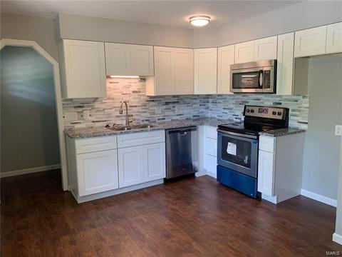 806 Pepper Ln, O'fallon, MO 63366 photo 4