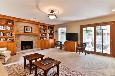 667 Waterford Ridge Dr, Ballwin, MO 63021 photo 19