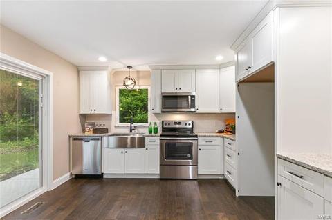 1314 Lombez Dr, Manchester, MO 63021 photo 5