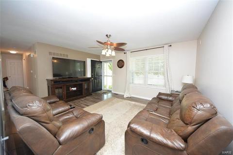 6506 High Meadow Dr, O'fallon, MO 63368 photo 3