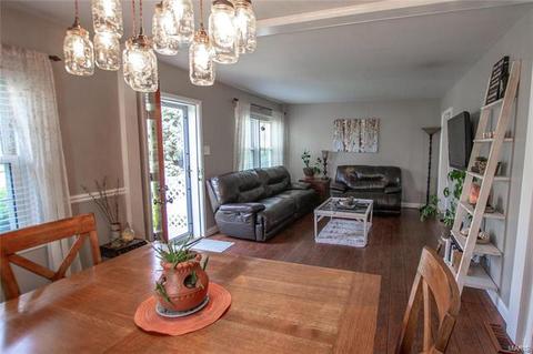 3922 Ashby, Saint Ann, MO 63074 photo 4