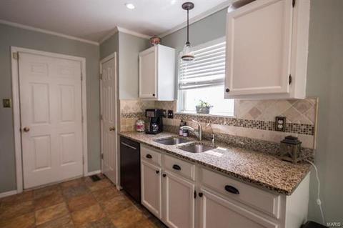 841 Top Notch Ln, Eureka, MO 63025 photo 13