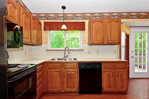 6437 Long Timber Dr, O'fallon, MO 63368 photo 11