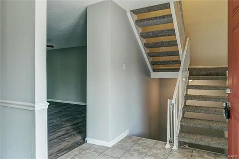 244 Glandore Dr #C, Ballwin, MO 63021 photo 12