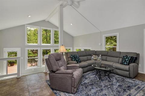 830 Sugar Hill Dr, Manchester, MO 63021 photo 10