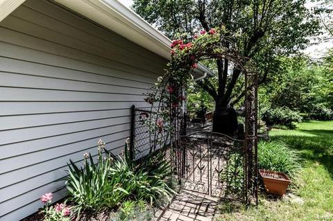 830 Sugar Hill Dr, Manchester, MO 63021 photo 37