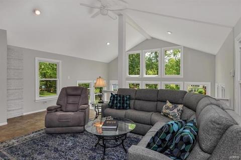 830 Sugar Hill Dr, Manchester, MO 63021 photo 11