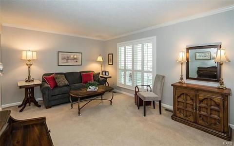 504 Oakton Rdg, Ballwin, MO 63021 photo 7