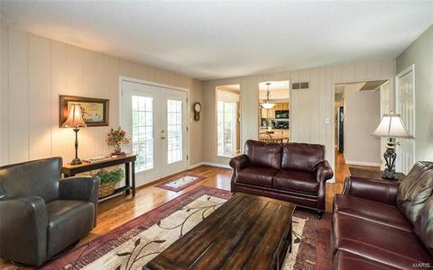 504 Oakton Rdg, Ballwin, MO 63021 photo 23