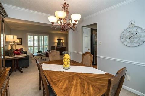 504 Oakton Rdg, Ballwin, MO 63021 photo 11