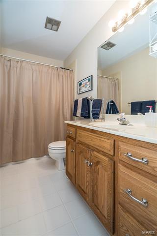 504 Oakton Rdg, Ballwin, MO 63021 photo 31