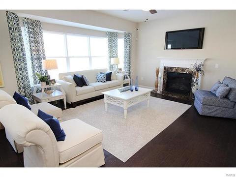 3473 Brookside Crossing Dr, Saint Charles, MO 63301 photo 3