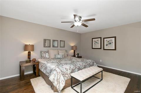 906 Del Ebro, Ballwin, MO 63011 photo 18